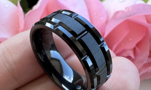 Choosing Tungsten Wedding Rings: A Sign of Forever Love