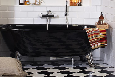 From Compact to Cozy: The Art of Including Bathtubs in Small Bathrooms