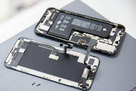 How to Troubleshoot Your Cell Phone Before Seeking Repair Services